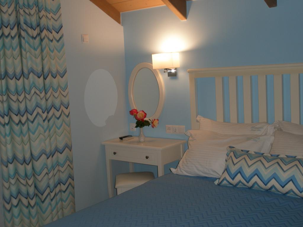 Whitesands Beach Resort Paralia Vrachou Quarto foto