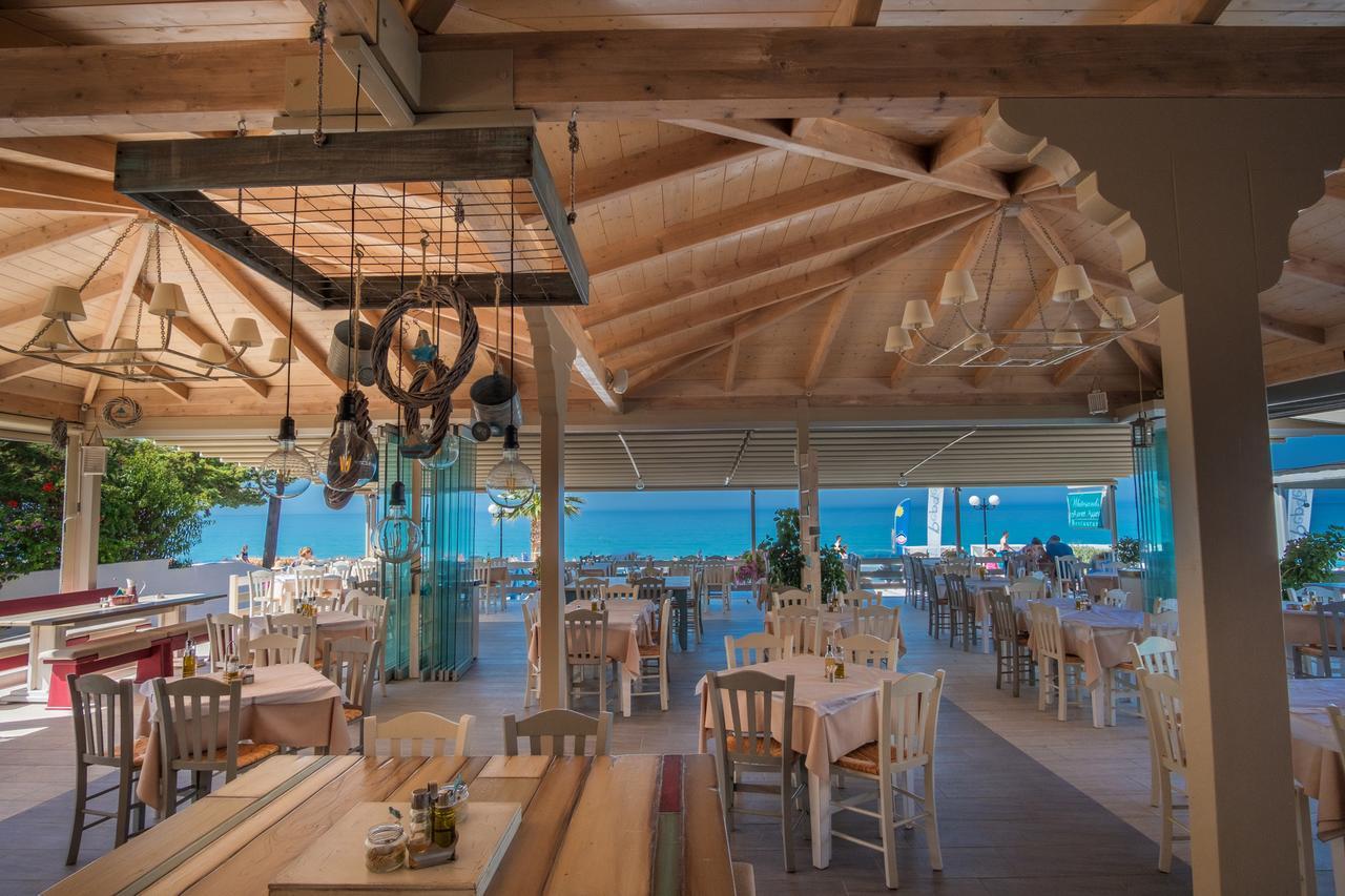 Whitesands Beach Resort Paralia Vrachou Exterior foto