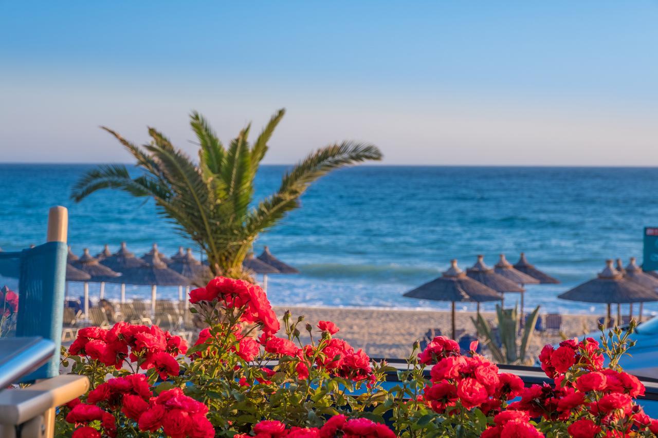Whitesands Beach Resort Paralia Vrachou Exterior foto